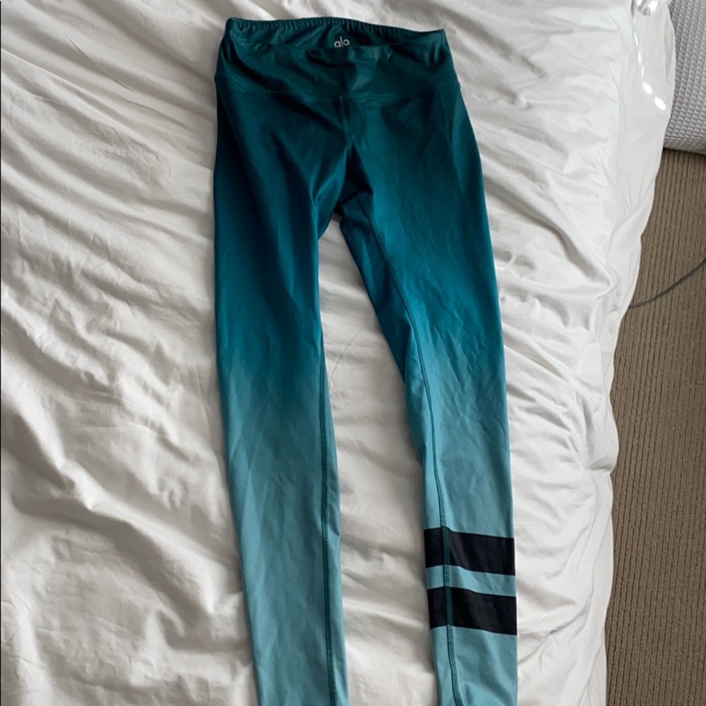 Alo Yoga leggings